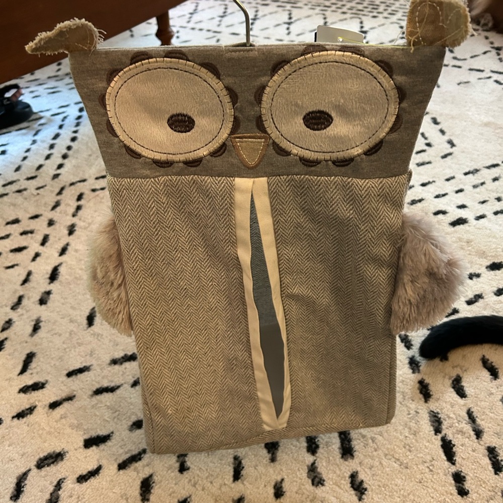Adorable Owl Diaper or Closet Organizer for Nursery